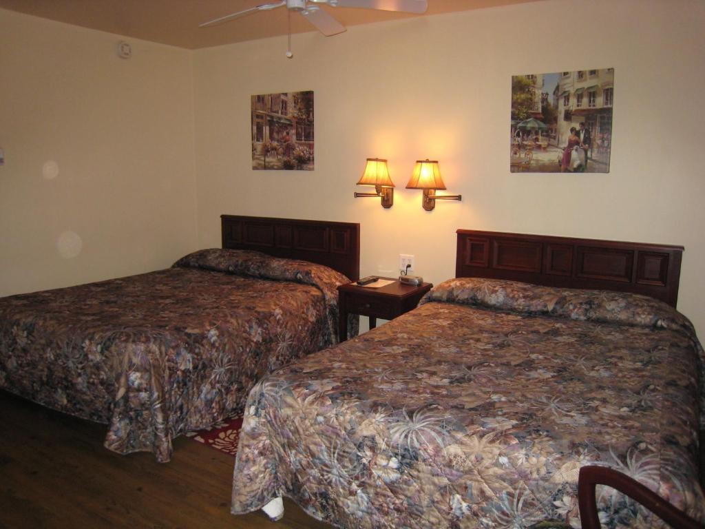 Johnny'S Motel Grand Forks Pokój zdjęcie