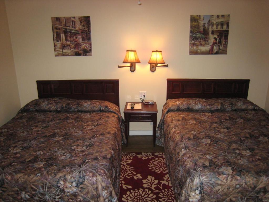 Johnny'S Motel Grand Forks Zewnętrze zdjęcie